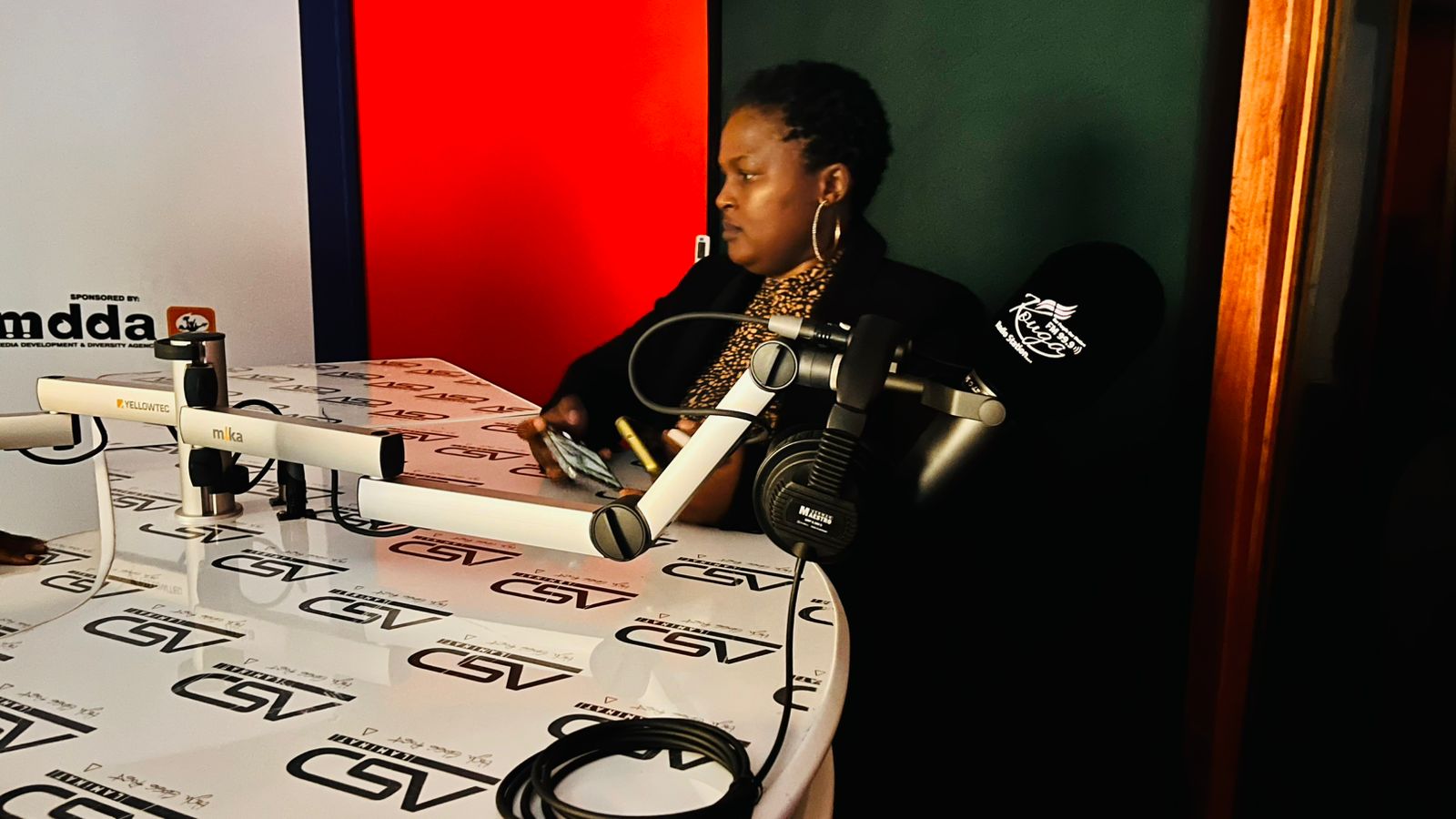 Kouga FM presenter on air in the MDDA-sponsored studio